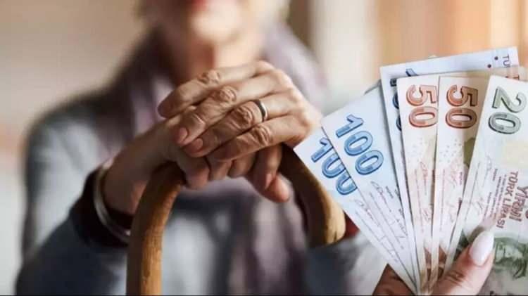 <p><strong>KURBAN BAYRAMI İKRAMİYESİ KİMLER ALACAK?</strong></p>