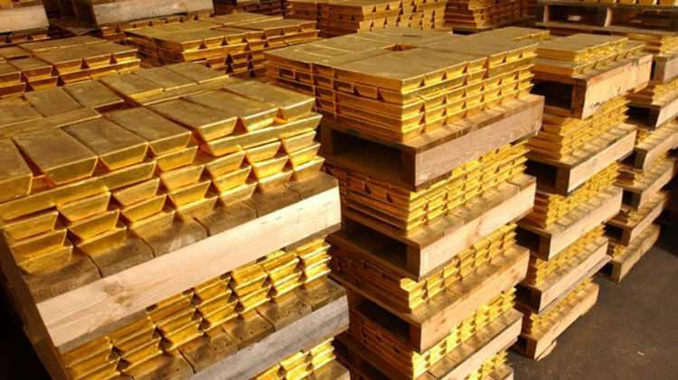 <p><strong>BİR SONRAKİ GALERİ</strong></p>
<p> </p>
<p>Türkiye 'altın yarış'ta devler liginde! ABD 600 ton taşıdı, Çin stokluyor</p>