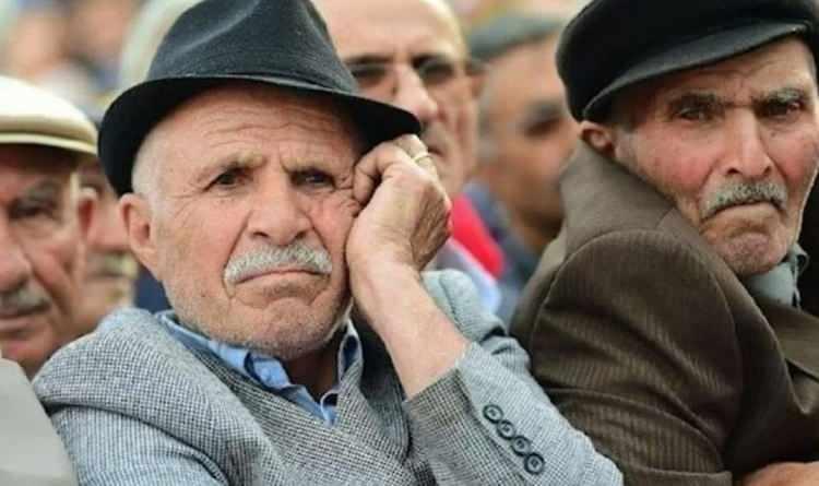 <p>Kurban Bayramı'na sayılı günler kala milyonlarca emekli, 2025 yılı bayram ikramiyelerinin ne zaman hesaplara yatacağını merak ediyor. </p>
