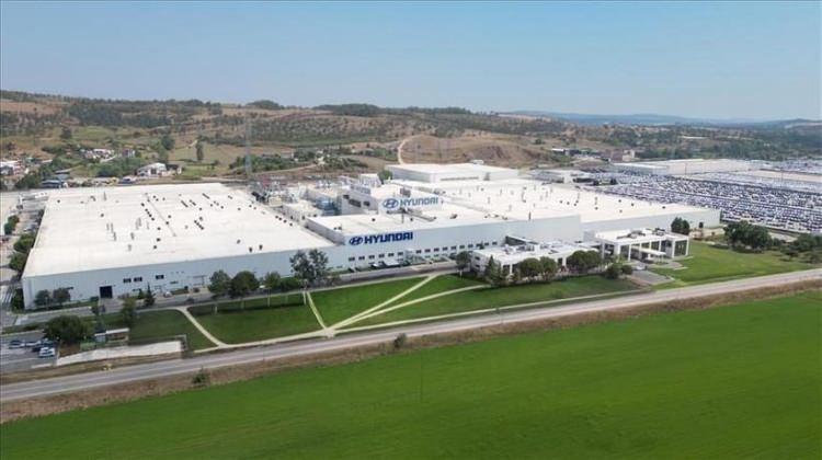 <p><strong>10. Hyundai Motor Türkiye</strong></p>
<p> </p>
<p><strong>Hyundai Motor Türkiye 103 milyarlık üretimden net satışla 10. sırayı aldı.</strong></p>
