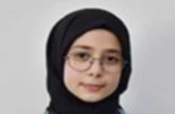 <p>Aras ise <strong><em>"Depremde, çok talihsiz bir şekilde 14 yaşındaki evladımızı kaybettik. Bazı küçük hasarlı binalarımız olsa da genel olarak Muğla'mız ve çevre illerimiz bu büyük afeti ucuz atlattı."</em></strong> değerlendirmesinde bulundu.</p>

<p> </p>
