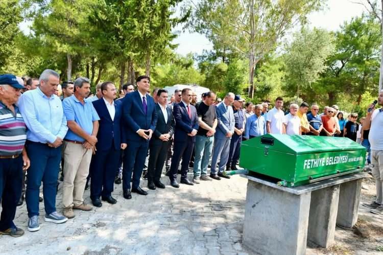 <p>Marmaris açıklarında meydana gelen 5,8'lik deprem paniğe sebep oldu. </p>
