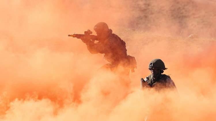 <p>Bu yazıda, <strong>Rusya ve NATO’nun askeri ve ekonomik kapasitelerini karşılaştırarak</strong>, böyle bir çatışmada kimin üstün geleceğini analiz ediyoruz.</p>
<p> </p>
<p> </p>