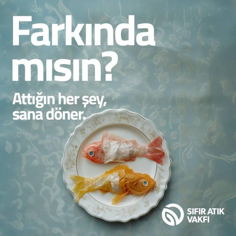 <p>Bu etkinlikte BM Genel Sekreteri Antonio Guterres, "BM Sıfır Atık Yüksek Düzeyli Şahsiyetler Danışma Kurulu"nun kurulacağını duyurdu ve Emine Erdoğan'a başkanlık teklif etti. Emine Erdoğan, bu teklifi kabul ederek 12 Nisan 2023'te resmen kurulan kurulun başkanlığını üstlendi.</p>
<p> </p>