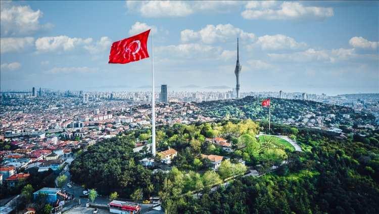 <p>Çanakkale'de boğazın tepesinde, nöbetteki askeri andıran bir formatta kule yaptıklarını belirten Erdoğan şu ifadeleri kullandı;</p>