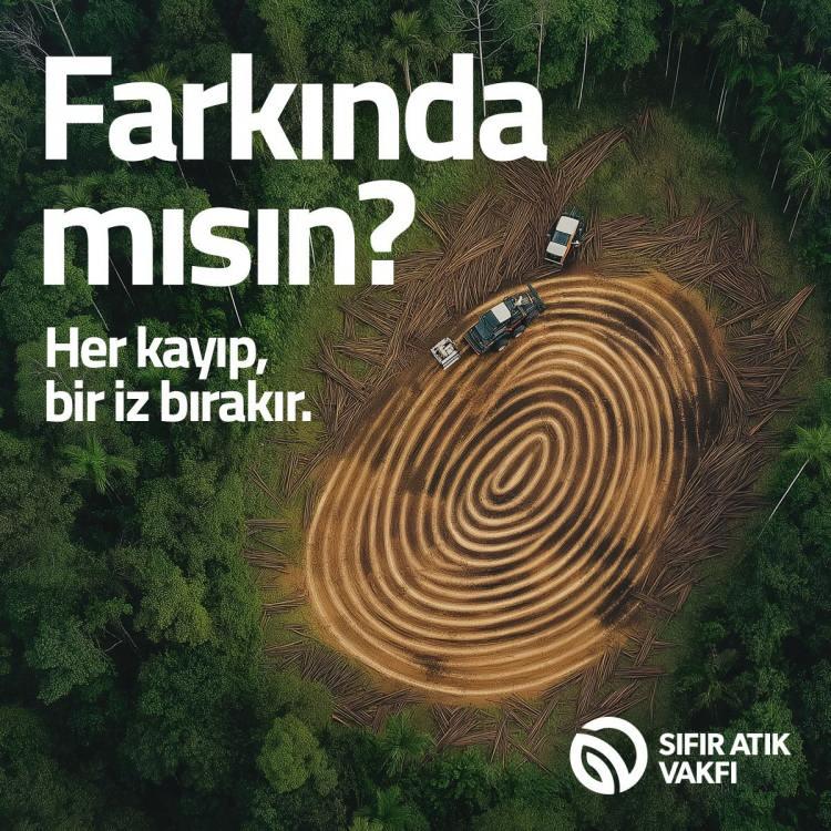 <p>"Farkında mıyız? Her yıl yaklaşık 11 milyon ton plastik atık, göllere, nehirlere, denizlere ulaşıyor. Plastiklerin parçalanmasıyla oluşan mikroplastikler, gıdamıza, suyumuza, hatta soluduğumuz havaya sızıyor. Yani farkında olmadan canımıza karışıyor. Bugün bu vahim tabloya dur demezsek, veriler yakın gelecekte çevreye sızan plastik miktarının yüzde 50 artacağını söylüyor.</p>

<p> </p>
