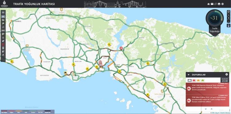<p>Kent genelinde trafik yoğunluğu İstanbul Büyükşehir Belediyesi Trafik Yoğunluk Haritası'nın verilerine göre saat 23:30 itibariyle yüzde 31 olarak ölçülse de, TEM Otoyolu Sancaktepe geçişinde Ankara yönünde ve 15 Temmuz Şehitler Köprüsü üzerinde Anadolu Yakası yönünde trafik yoğunluğu olduğu görüldü.</p>