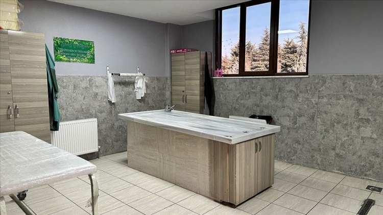 <p>Söke Kaçakçılık ve Organize Suçlarla Mücadele Büro Amirliği ekiplerince yürütülen çalışmada, güvenlik kamerası görüntüleri ile mağdur ve tanık ifadeleri incelendi.</p>
<p> </p>
