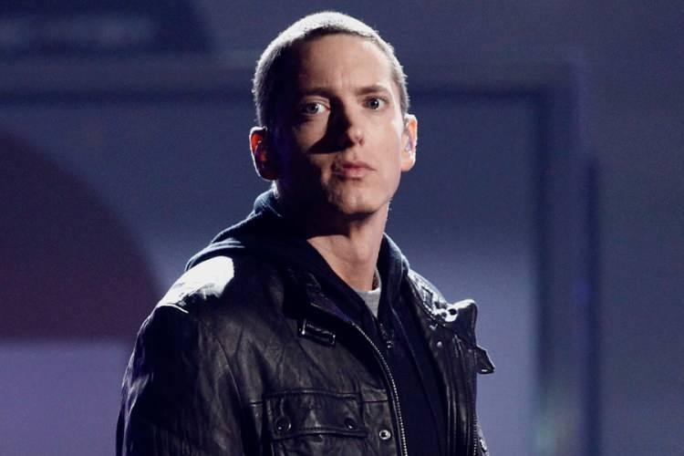 <p><strong><span style="color:#B22222">MARSHALL MATHERS - EMINEM </span> | Şarkıcı</strong></p>