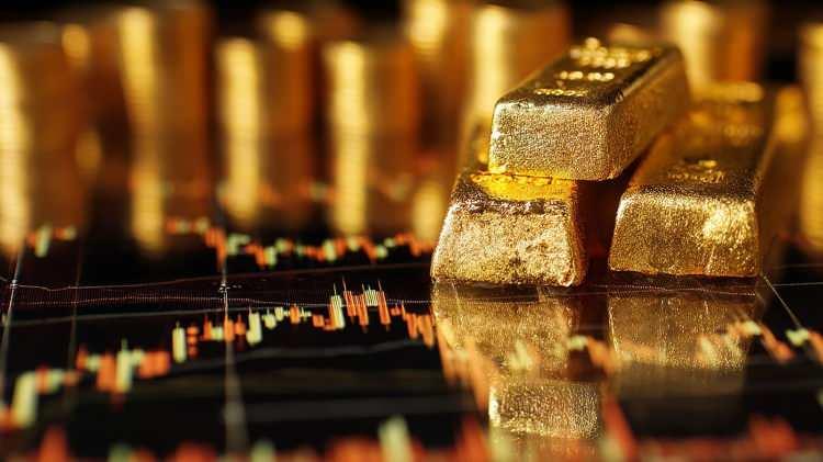 <p>Dünya Altın Konseyi'nin güncel verilerine göre, ABD merkez bankası FED'in rezervlerinde 8.133,5 ton altın bulunuyor ve bu toplam rezervlerin yüzde 78,6'sının oluşturuyor.</p>
