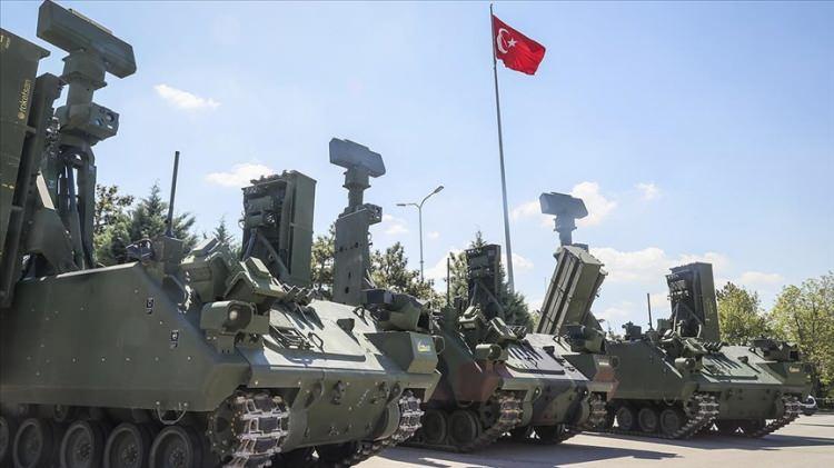 <p>Yapay zeka destekli saldırı tekniklerinin daha sık kullanılmaya başlanması ve bazı grupların etkinliğindeki artış, APT tehdidinin boyutlarını genişletti. SideWinder, iki yıl üst üste öne çıkan aktör olurken, TetrisPhantom ve APT42 ise 2025'te ilk kez listeye girdi.</p>
<p> </p>
