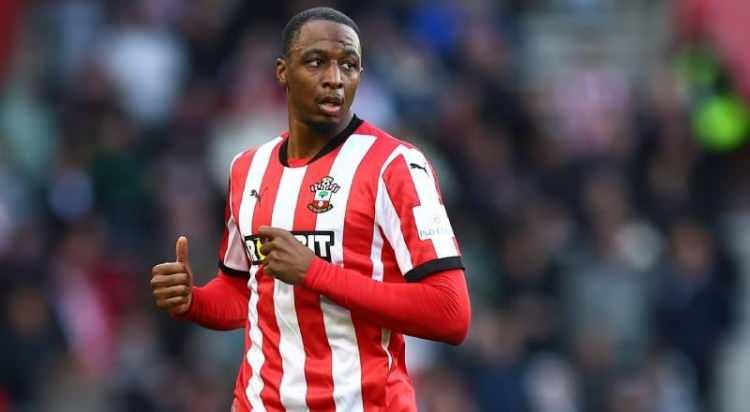 <p>Trabzonspor, Onuachu ve Sulemana için pazarlık yaptığı Southampton'dan merkez orta saha Joe Aribo'yu da istedi.<br />
<br />
(FOTOMAÇ)</p>