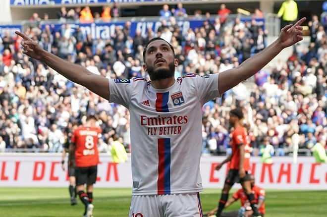 <p>Fenerbahçe, Lyon'dan ayrılmak isteyen Cherki için harekete geçti.<br />
<br />
(FOTOMAÇ)</p>