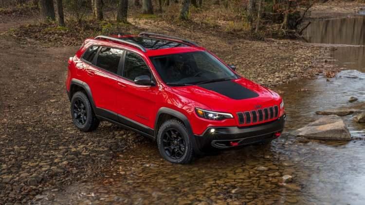 <p><strong><span style="color:#B22222">JEEP CHEROKEE</span>  |  3 MİLYON</strong></p>

<p> </p>

<p><strong>Seri başlangıcı: 1974 | ABD</strong></p>

