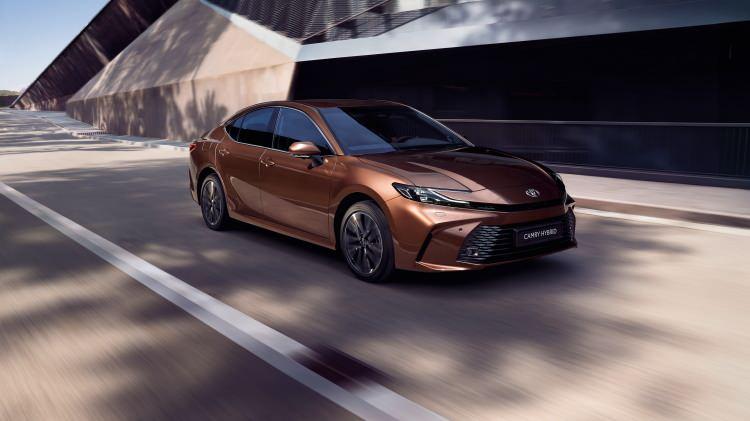 <p><strong><span style="color:#B22222">TOYOTA CAMRY</span>  |  13 MİLYON</strong></p>

<p> </p>

<p><strong>1982 |  Japonya</strong></p>
