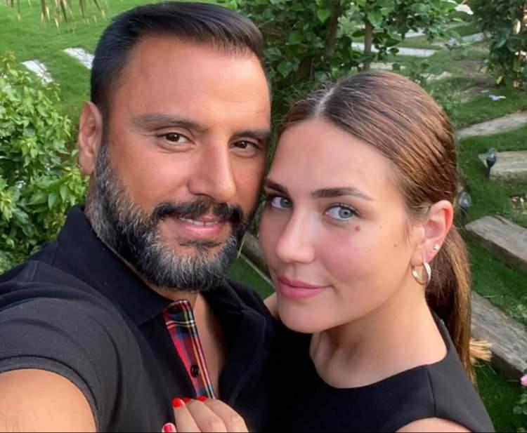<p><span style="color:#FF0000"><strong>"HAYALİMİ GERÇEKLEŞTİREMİYORUM"</strong></span></p>

<p><span style="color:#000000"><strong>Buse Varol'u ikna edemediğini sözlerine ekleyen Alişan, "Eşimi bir türlü ikna edemedim. O da böyle şeyleri hiç sevmiyor. Bir ikna edebilirsem en büyük hayalim o. Çocuklu çocuklu karavanla deniz kıyısına yanaşıp denize girmek, dağda zaman geçirmek istiyorum. Ama bir türlü gerçekleştiremedim" ifadelerini kullandı.</strong></span></p>

