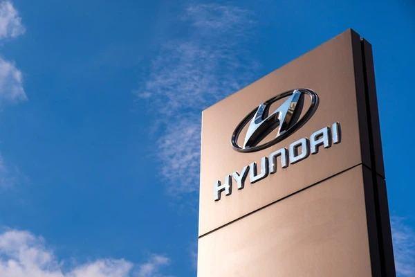 <p><strong><span style="color:#B22222">HYUNDAI MARKA SIFIR OTOMOBİLLER</span></strong></p>
<p> </p>
