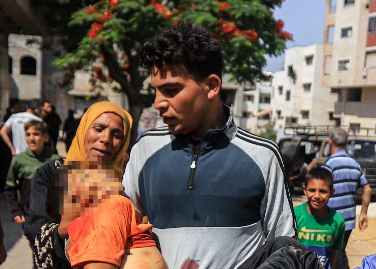<p>Tüm Müslüman alemi dünyada Kurban Bayramı kutlanırken Gazze'de yine gözyaşları hakim... </p>