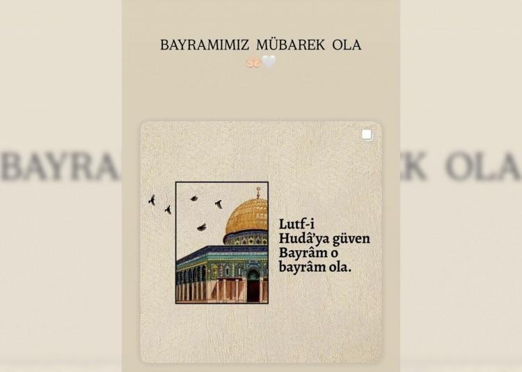<p><span style="color:rgb(128, 0, 0)"><strong>İPEK TUZCUOĞLU</strong></span></p>
<p><em><strong><span style="color:rgb(0, 0, 0)">"Bayramınız mübarek ola." </span></strong></em></p>