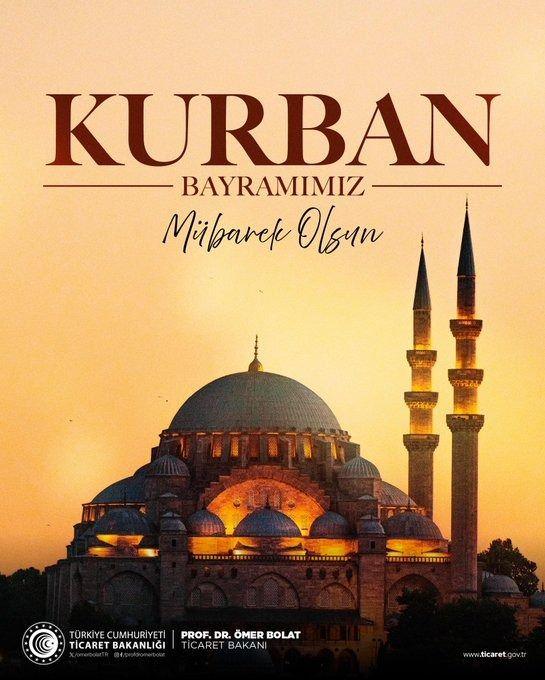 <p><em><strong>Paylaşmanın bereketini ve dayanışmanın gücünü simgeleyen mübarek Kurban Bayramı'na, Rabbimizin lütfuyla bir kez daha erişmenin manevi huzurunu yaşıyoruz. Bu vesileyle Kurban Bayramı'nın milletimize, Gazze'deki kardeşlerimiz başta olmak üzere zulüm altındaki tüm Müslümanlara ve İslâm âlemine barış, huzur ve refah getirmesini Yüce Allah'tan niyaz ediyor; bayram coşkusunun bereketinin yıl boyunca sofralarımıza, kazançlarımıza ve gönüllerimize yayılmasını diliyorum.</strong></em></p>
