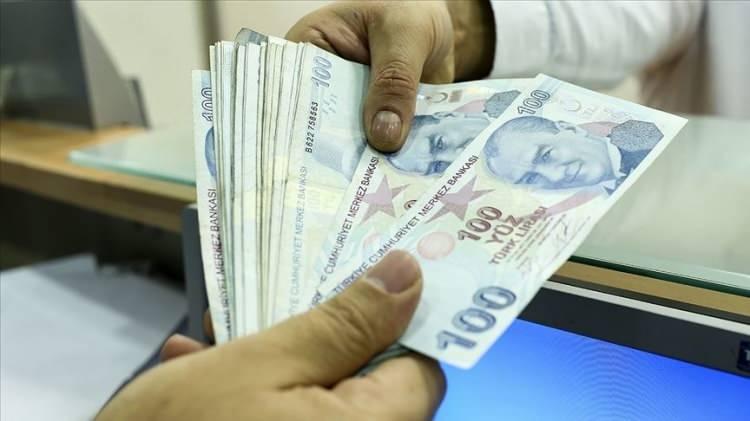 <p>Haziran enflasyonu yüzde 2 gelirse: Enflasyonun yüzde 2 artması halinde SSK ve Bağ-Kur emeklileri yüzde 17,4 zamma hak kazanacak.</p>
<p> </p>