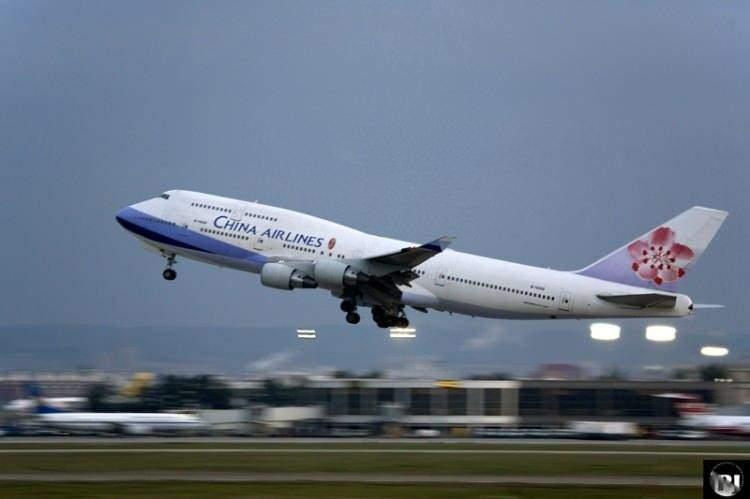 <p><strong><span style="color:#B22222">4)  ÇİN, BOEING 747 </span> |  25 MAYIS 2002</strong></p>
