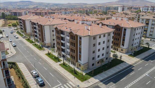 <p>Projeye dair açıklamalarda bulunan Çevre, Şehircilik ve İklim Değişikliği Bakanı Murat Kurum, ihalelerin Haziran 2025 sonuna kadar süreceğini belirtti.</p>