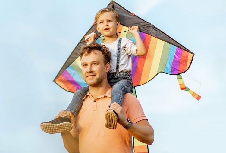 <p><span style="color:#000000"><strong>En az annem kadar sabırlı, en az ben kadar yakışıklı babama... Babalar Günün kutlu olsun! Seni çok seviyorum</strong></span></p>