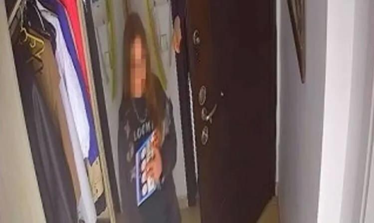 <p>Dava sürerken mahkeme çiftin 2 çocuğunun velayetini geçici olarak Reyhan O.'ya verirken oturdukları evi de Asım O.'ya tahsis etti.</p>