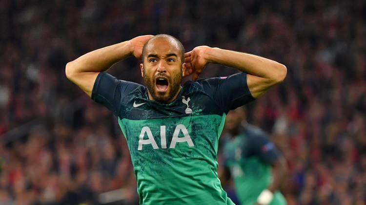 <p>Lucas Moura<br />
<br />
Mevki: Kanat<br />
<br />
Güncel Kulüp: Sao Paulo<br />
<br />
Gelmesi muhtemel takım: Beşiktaş</p>
