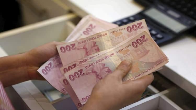<p><strong>TEB</strong></p>

<p> </p>

<p>TEB, emekli maaşını bankaya taşıyıp 36 ay boyunca maaş almayı taahhüt eden SGK emeklilerine, otomatik fatura talimatı şartıyla 21 bin TL’ye varan promosyon sunuyor. Maaş aralığına göre ödemeler 14 bin TL ile 21 bin TL arasında değişiyor. Elektrik veya doğalgaz faturası olmak üzere en az iki fatura talimatı verilmesi halinde ek promosyonlar da devreye giriyor.</p>
