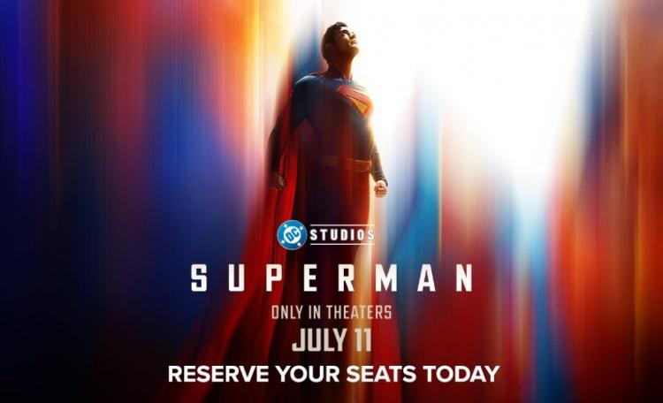 <p><span style="color:#800000"><strong>VİZYON TARİHİ AÇIKLANDI</strong></span></p>
<p><span style="color:#000000">Supermen'in, yenilenen hikayesi ve değişen kadrosu ile 11 Temmuz 2025'te vizyona gireceği duyuruldu.</span></p>
