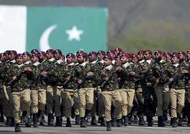 <p><span style="color:#B22222"><strong>2) PAKİSTAN</strong></span></p>