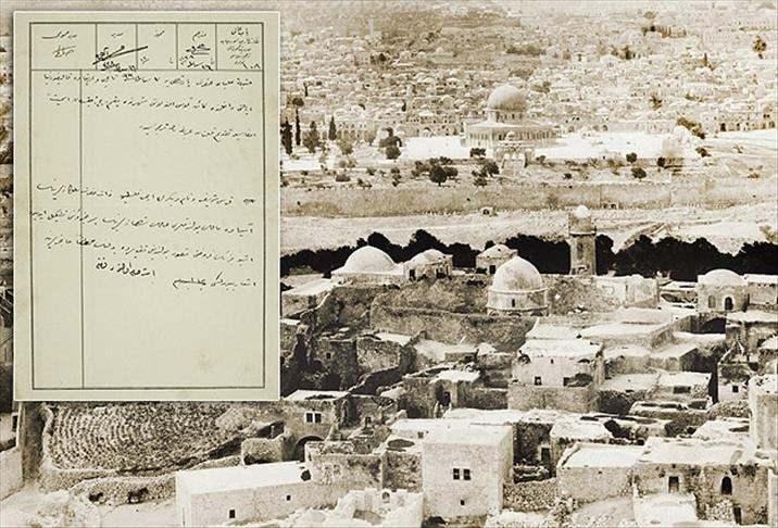 <p><span style="color:#B22222"><strong>10) 1913’TE AMERIKA’DAN TEKLİF GELDİ</strong></span></p>
<p> </p>
<p>Abdülhamid’in tahttan indirilişinden 4 yıl sonra (1913’te), ABD’nin Los Angeles kentinde yaşayan J. Jackson Smith adlı şahıs, Osmanlı Hariciye Nezareti’ne Filistin’i satın almak için resmi başvuru yaptı.</p>
<p> </p>
<p><strong>Bu teklif Osmanlı arşivlerinde resmi belge olarak kayıt altına alındı (HR.TO, 544/18).</strong></p>