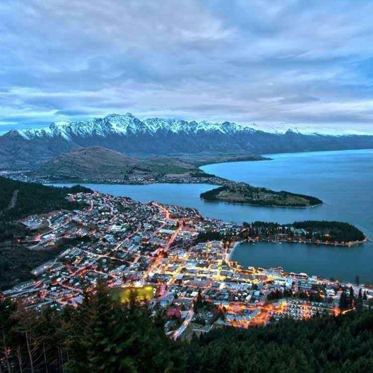 <p><span style="color:inherit"><span style="color:rgb(178, 34, 34)"><strong>9) YENİ ZELANDA</strong></span></span></p>

<p>&nbsp;</p>
