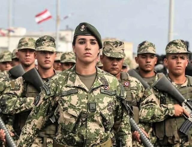 <p><strong>Paraguay</strong></p>

<p>Savunma Bütçesi: 17.6 milyar dolar</p>
