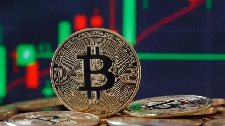<p><span style="color:#B22222"><strong>7-Bitcoin:</strong></span></p>
<p> </p>
<p> </p>
<p><strong> </strong>2,09 trilyon dolar</p>