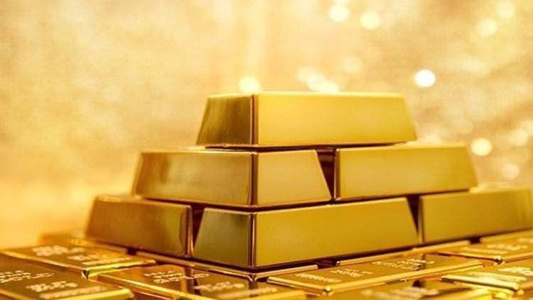 <p><strong>6 ABD'Lİ, 1 SUUDİ ŞİRKET </strong></p>

<p>Listede ABD’de “muhteşem 7”li olarak bilinen teknoloji şirketlerinden 6’sı da 1 trilyon dolar sınırını aşan değeri ile yer aldı.</p>

<p> </p>

<p>Suudi petrol şirketi Aramco ise 1,6 trilyon dolar büyüklükle, sıralamaya 10’uncu sıradan dahli oldu.  </p>

<p> </p>

<p> </p>

<p>Kaynak: Türkiye Gazetesi.com.tr</p>
