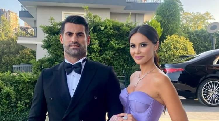 <p><em><strong>Teknik direktör ve eski futbolcu Volkan Demirel'in 3. kızı Yasmin 4 aylık oldu. Eşi Zeynep Sever Demirel, minik Yasmin'in fotoğraflarını paylaştı.</strong></em></p>