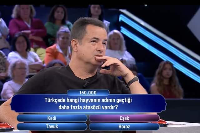 <p><span style="color:#000000"><strong>Yarışmada 1 milyon TL'lik soruya kadar ulaşan Ilıcalı ve Yenenler, "Türkçede hangi hayvanın adının geçtiği daha fazla atasözü vardır?" sorusuna verdikleri "Eşek" yanıtıyla yarışmada en yüksek ödüle ulaştılar.</strong></span></p>