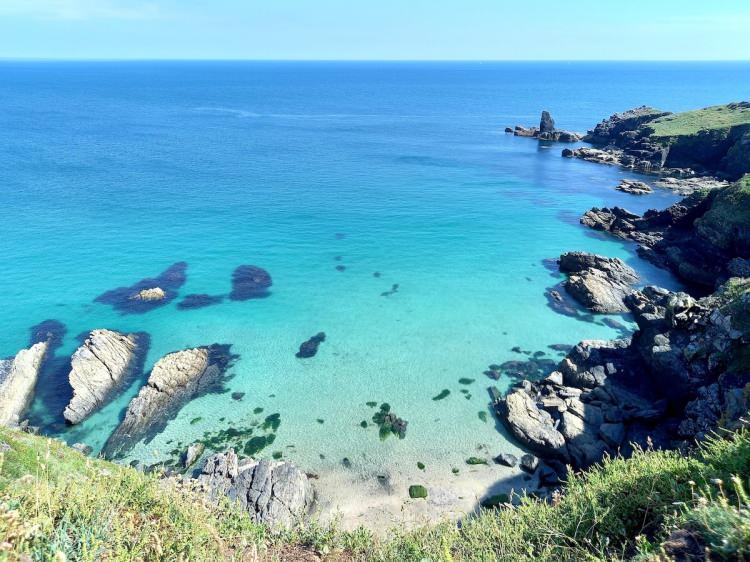 <p><strong>10. Kynance Koyu, Birleşik Krallık</strong></p>
