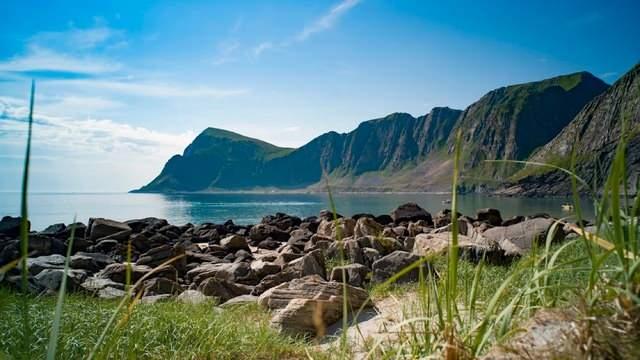 <p><strong>18. Puinn Plajı, Norveç</strong></p>
