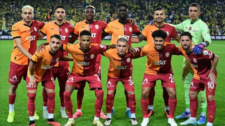 <p><strong>8- GALATASARAY | TÜRKİYE<br />
<br />
* DEĞERİ: 261 MİLYON EURO<br />
<br />
* ARTIŞ: 73 MİLYON EURO</strong></p>