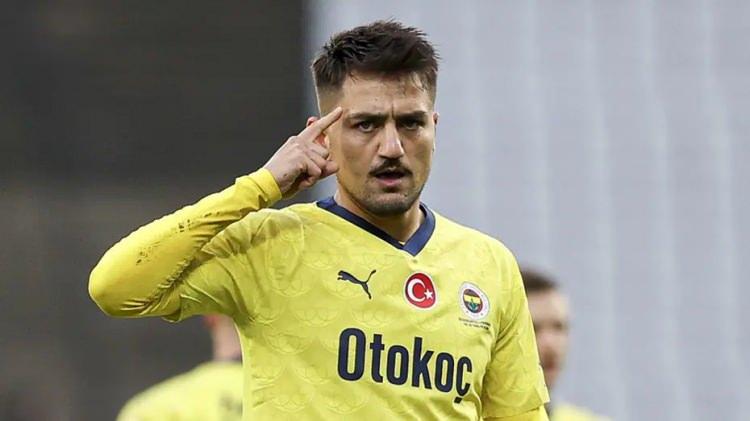 <p>* Cengiz Ünder</p>