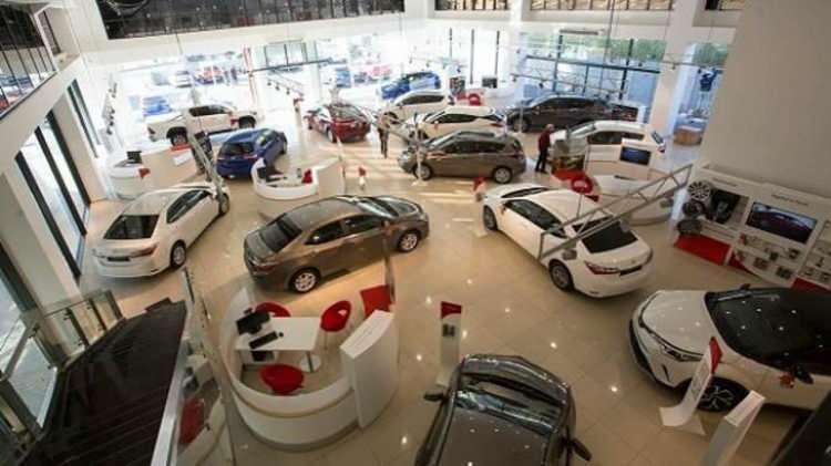 <p>AK Parti'nin son kanun teklifinde 1600 cc motor hacmine kadar olan otomobillerde yüzde 45'ten başlayıp yüzde 80'e kadar olan ÖTV dilimleri sadece yüzde 80 olarak belirlenmek isteniyor. </p>
<p> </p>