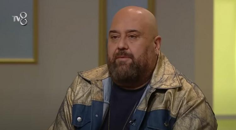 <p>İkili arasındaki bu tartışma kısa sürede gündem oldu.</p>