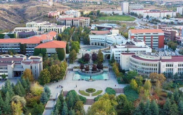 <p>1094. derece Bilkent Üniversitesi,Türkiye,11,-,1014,-,1049,70.1</p>
