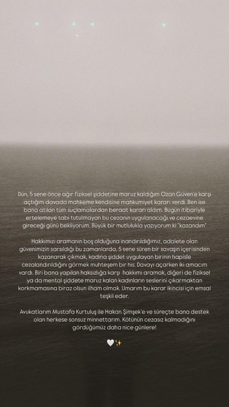 <p><span style="color:#000000"><strong>5 sene süren bir savaşın içerisinden kazanarak çıkmak ve kadına şiddet uygulayan birinin hapisle cezalandırıldığını görmek muhteşem bir his. Davayı açarken iki amacım vardı: Biri; bana yapılan haksızlığa karşı hakkımı arama. Diğeri ise fiziksel ya da mental şiddete maruz kalan kadınların seslerini çıkarmaktan korkmamasına biraz olsun ilham olmak. Umarım bu karar, ikincisi için emsal teşkil eder. Avukatlarıma ve süreçte bana destek olan herkese sonsuz minnettarım. Kötünün cezasız kalmadığını gördüğümüz daha nice günlere"</strong></span></p>