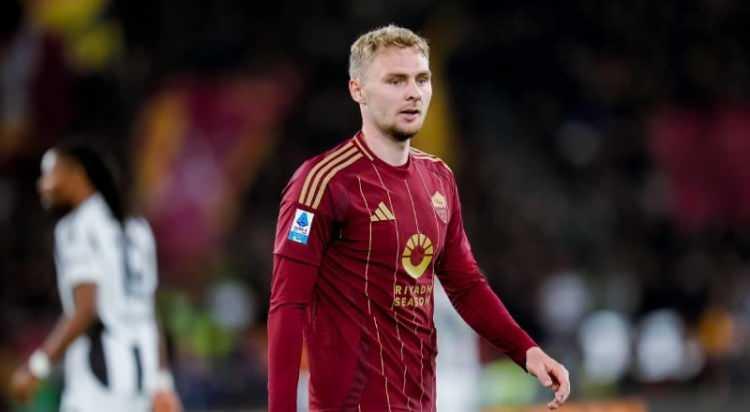 <p>Galatasaray'ın stoperi Victor Nelsson, Trabzonspor'a önerildi.<br />
<br />
Danimarkalı oyuncuyla ilgili son kararı Fatih Tekke verecek.<br />
<br />
Tekke onay verirse Nelsson ile temaslar başlayacak.<br />
<br />
(FOTOMAÇ)</p>