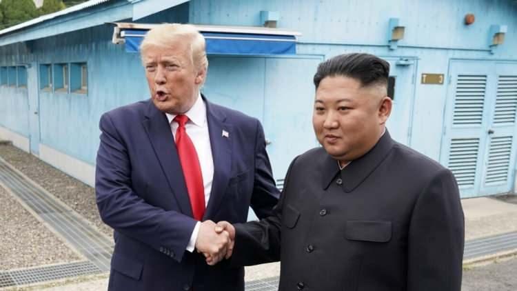 <p>Donald Trump, Kuzey Kore'ye giren ilk ABD başkanıydı.</p>
<p> </p>